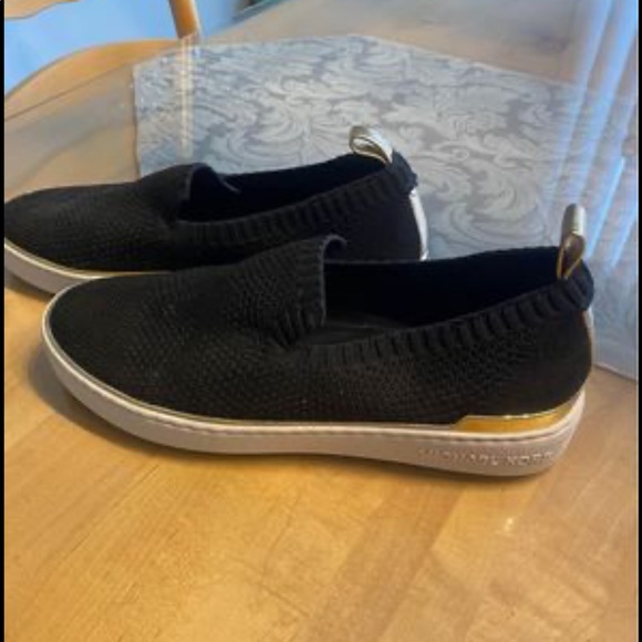 Michael Kors sneakers - used once! - Picture 2 of 5
